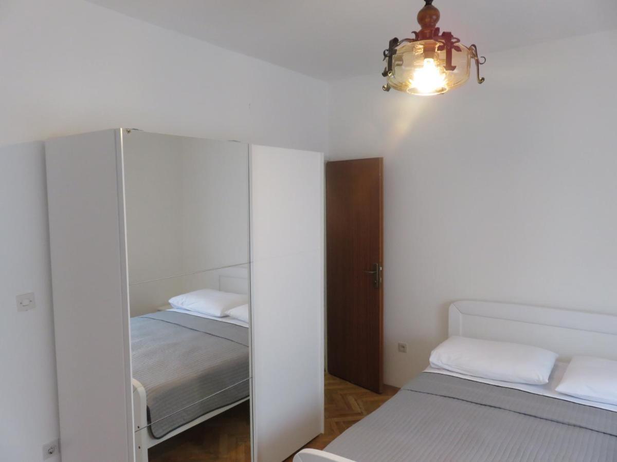 Apartmani Mm Stari Grad Kültér fotó